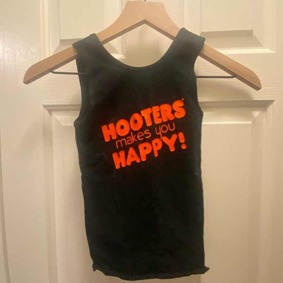 Hooters uniform tank top - Picture 2 of 2